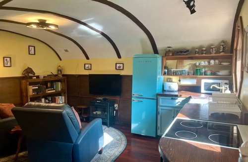 Stanton Cabin | Hobbit Hollow Red River Gorge