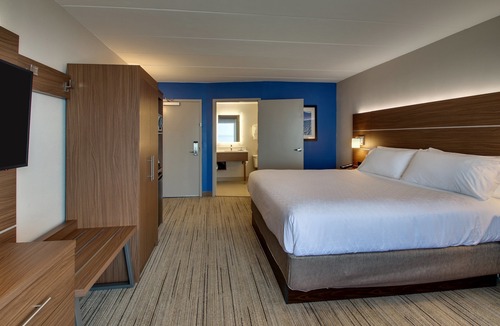Pleasantville Hotel | Holiday Inn Express Atlantic City W Pleasantville, an IHG Hotel