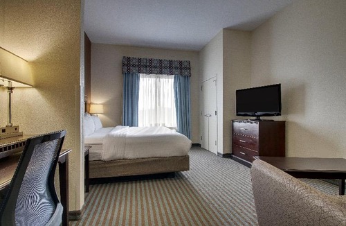 Leland Hotel | Holiday Inn Express Leland - Wilmington Area, an Ihg Hotel