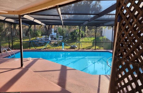 Orchid Lake Village House | Home Away From Home