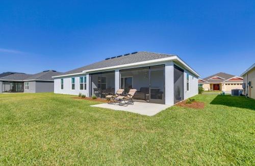 Okahumpka House | Home w/Lanai + Community Perks in The Villages!