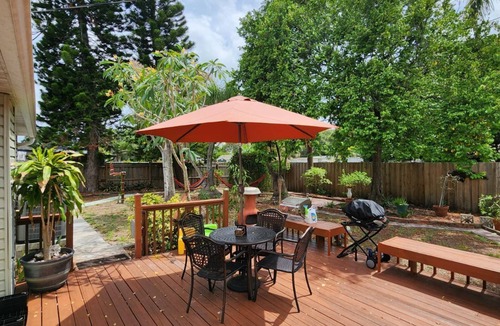 Fossil Park House | Homestay Vaca! 25% off LTR. 3 Bdr with work space. Pet Friendly!
