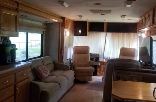 Fellowship House | Horseback Riding Ranch Quality RV; Horses For All Ages and Levels on 25 acres!