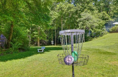 Murphy House | Hot Tub, Fire Pit: Family-Friendly Murphy Home
