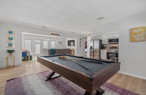 Clearwater House | Hot Tub, Heated Pool, Mini Golf Island Vibes