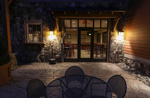 Hunter Condo | Hunter Mountain 1BR Condo | Slopeside Access