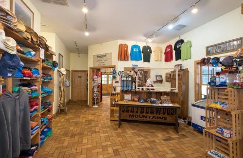 Ferguson House | Idles Spur
