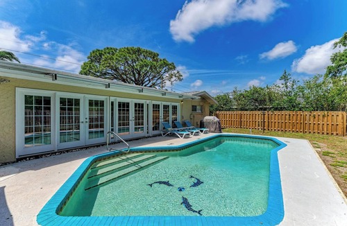 Bradenton House | IMG - Coastal Heaven Pool & Games 4BR 6 miles to the beach!