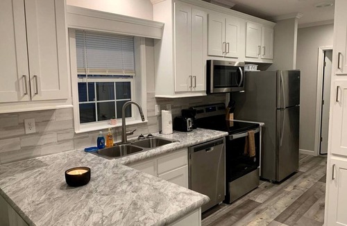 Dunnellon Cottage | Impressive Cottage with Fire Pit in Dunnellon, Florida