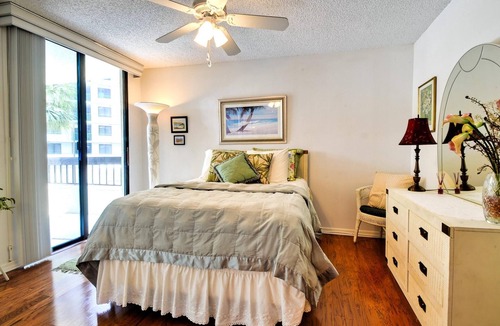 Island Estate Condo | Island Walk 212 '90 day min stay with 2 week lead time'