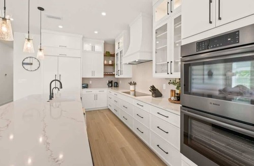 Bradenton Beach House | Just Pearly - 2 min walk to beach!