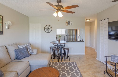 Dunedin Condo | La Casa Del Mar 602 Star5Vacations
