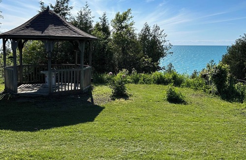 Port Albert Cottage | Lake Huron Cottage