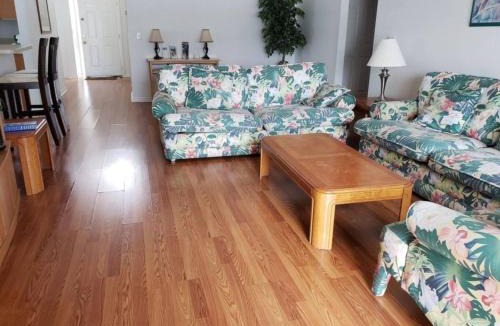 Clear Creek Villa | Lake Therapy by Paradise Resort Vacations
