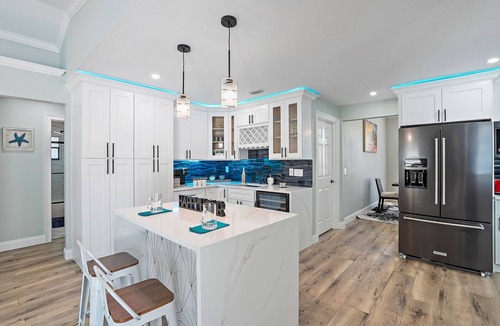 Lake St. George House | Lake Valencia Cove -Pool Heating Avail