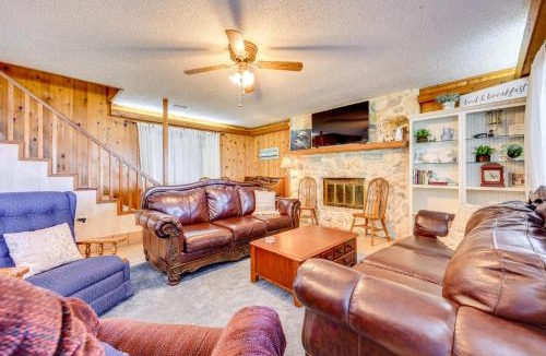 Hawthorne House | Lake Winnott Home w/Boat Ramp & Dock