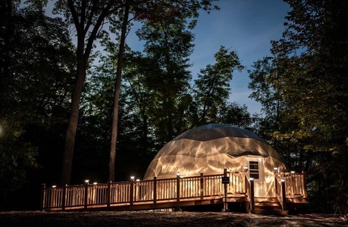 Algonquin Highlands Cabin | Lakeside Calm at Dimensions | Cabin One | Meals Included