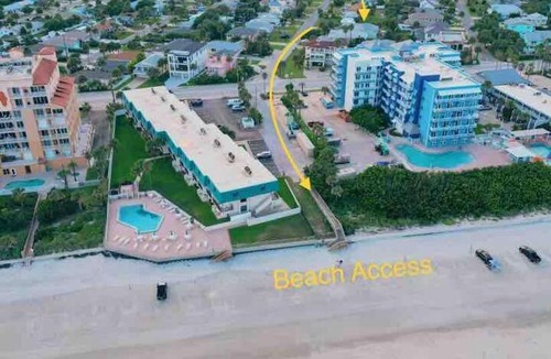 Horton Shores Apartment | Lala's Beach House, Two!