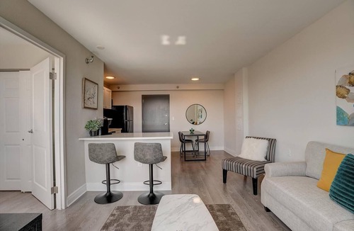 St. Petersburg Apartment | Landing | Amazing 1BD, Courtyard, Clubhouse