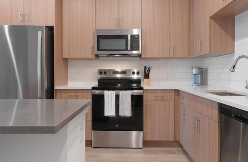 Kissimmee Apartment | Landing | Amazing 1BD, Clubhouse, Gym