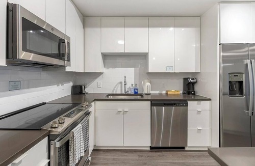 Port Tampa City Apartment | Landing | Amazing 1BD, Clubhouse, Pool