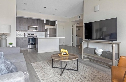 Palmetto Apartment | Landing | Amazing 1BD, Gym, Clubhouse