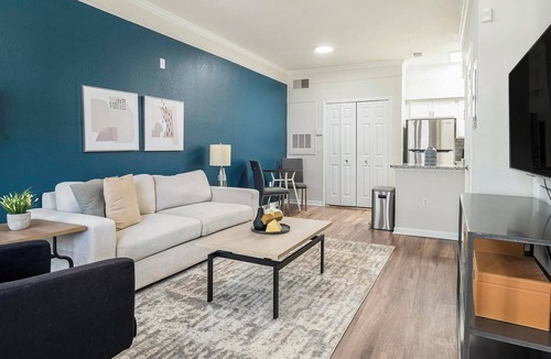 Metro West Apartment | Landing | Amazing 1BD, Pool, Gym