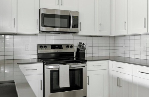 Sun City Center Apartment | Landing | Beautiful 3BD, Gym
