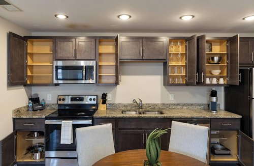Valley Falls Apartment | Landing | Beautiful 2BD, Pool, Game Room