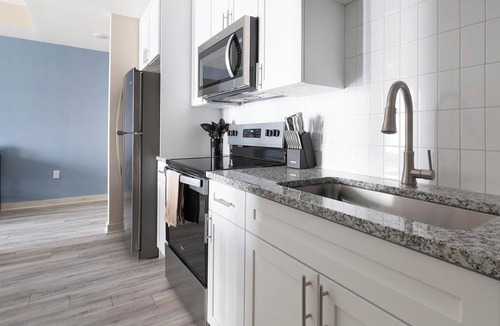 Daytona Beach Apartment | Landing | Beautiful 1BD, Clubhouse, Courtyard