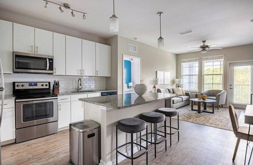 Land O' Lakes Apartment | Landing | Beautiful 2BD, Pool, Gym