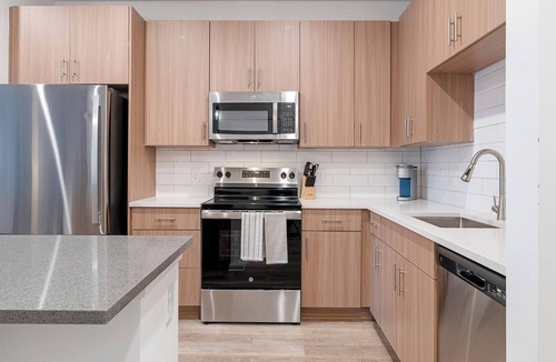 Kissimmee Apartment | Landing | Chic 1BD, Gym, Clubhouse