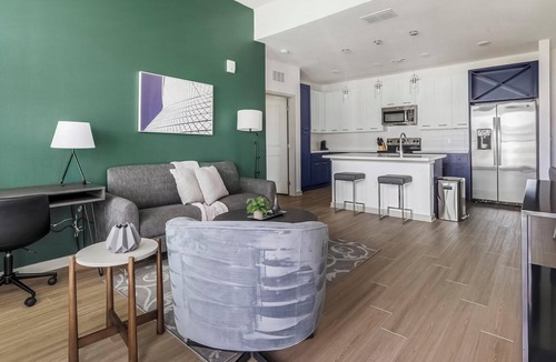 Apopka Apartment | Landing | Chic 2BD, Clubhouse, Gym