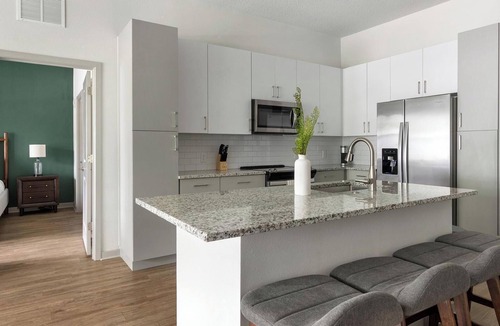Southside Apartment | Landing | Chic 2BD, Gym, Clubhouse