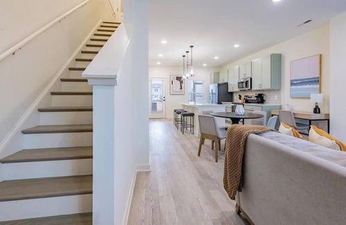 Wilmington Apartment | Landing | Chic 2BD, Yoga Studio, Clubhouse