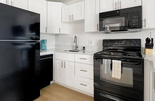Port Tampa City Apartment | Landing | Incredible 1BD, Gym, Pool