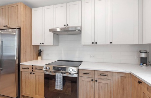 Mount Mourne Apartment | Landing | Incredible 2BD, Pool, Clubhouse