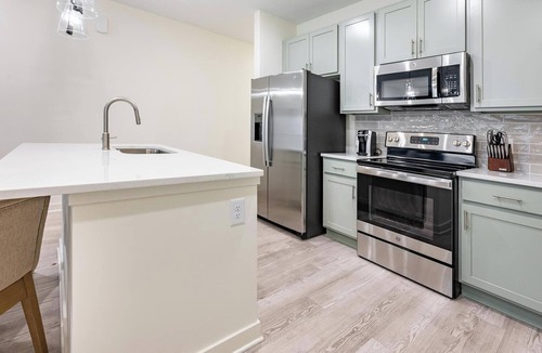 Wilmington Apartment | Landing | Incredible 3BD, Pool, Clubhouse