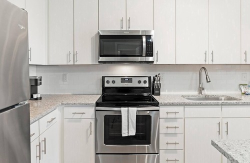 Land O' Lakes Apartment | Landing | Incredible 1BD, Pool, Gym