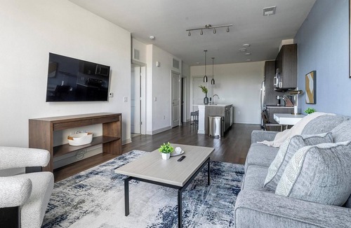 Biggar Apartment | Landing | Modern 1BD, Clubhouse, Gym