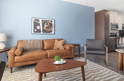 Fairvilla Apartment | Landing | Modern 1BD, Clubhouse, Gym