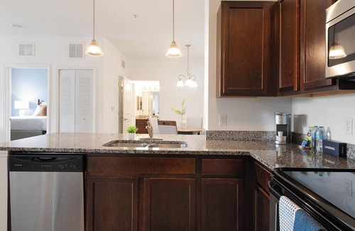 Apopka Apartment | Landing | Modern 2BD, Clubhouse, Gym