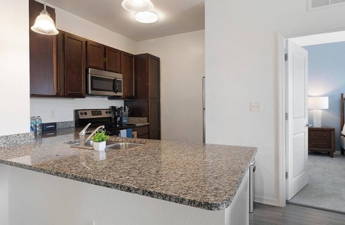 Apopka Apartment | Landing | Modern 2BD, Clubhouse, Gym