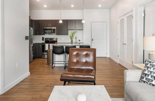 Tarpon Springs Apartment | Landing | Spectacular 2BD, Clubhouse