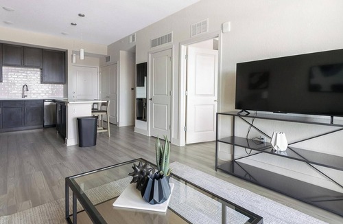 Palmetto Apartment | Landing | Spectacular 1BD, Pool, Yoga Studio