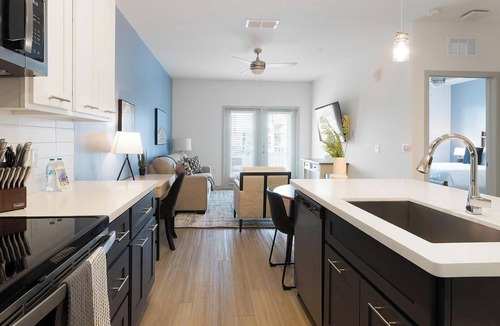 Apopka Apartment | Landing | Spectacular 1BD, Clubhouse, Gym