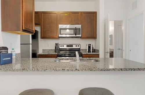 Apopka Apartment | Landing | Spectacular 1BD, Gym, Game Room