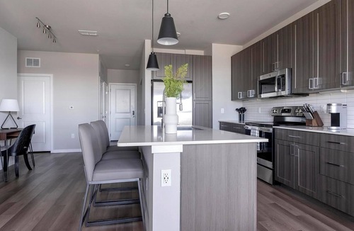 Whitney Beach Apartment | Landing | Stunning 1BD, Gym, Clubhouse