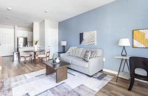 Raritan Apartment | Landing | Stunning 2BD, Game Room, Courtyard