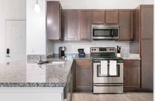 Apopka Apartment | Landing | Stunning 2BD, Game Room, Clubhouse